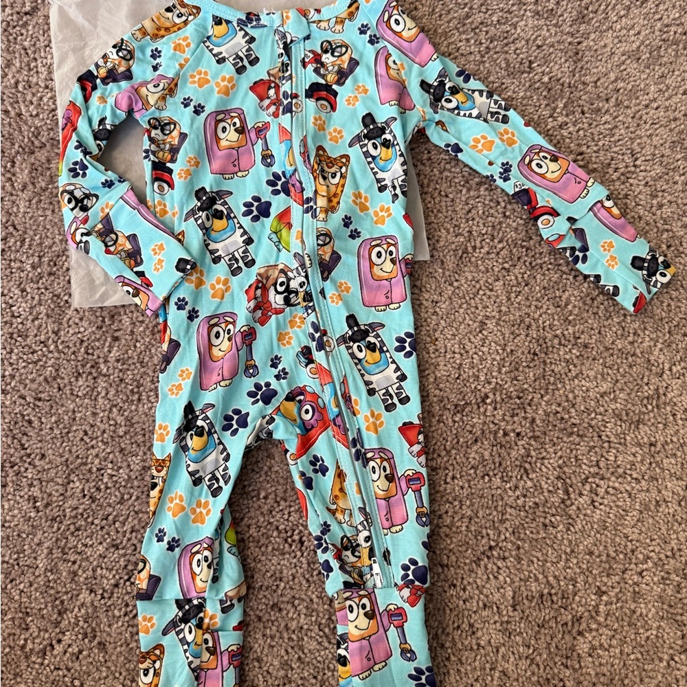 Granny Bluey Bamboo Zippy